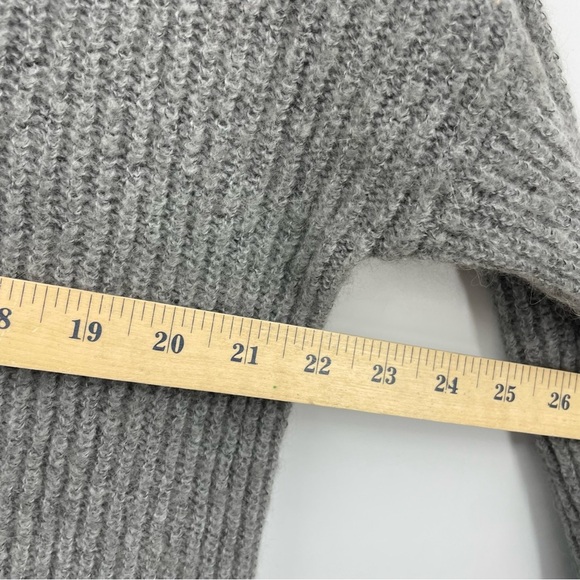 Madewell Ribbed Crewneck Sweater Sz S Style NM603 Gray Lightweight Alpaca blend - Picture 5 of 8